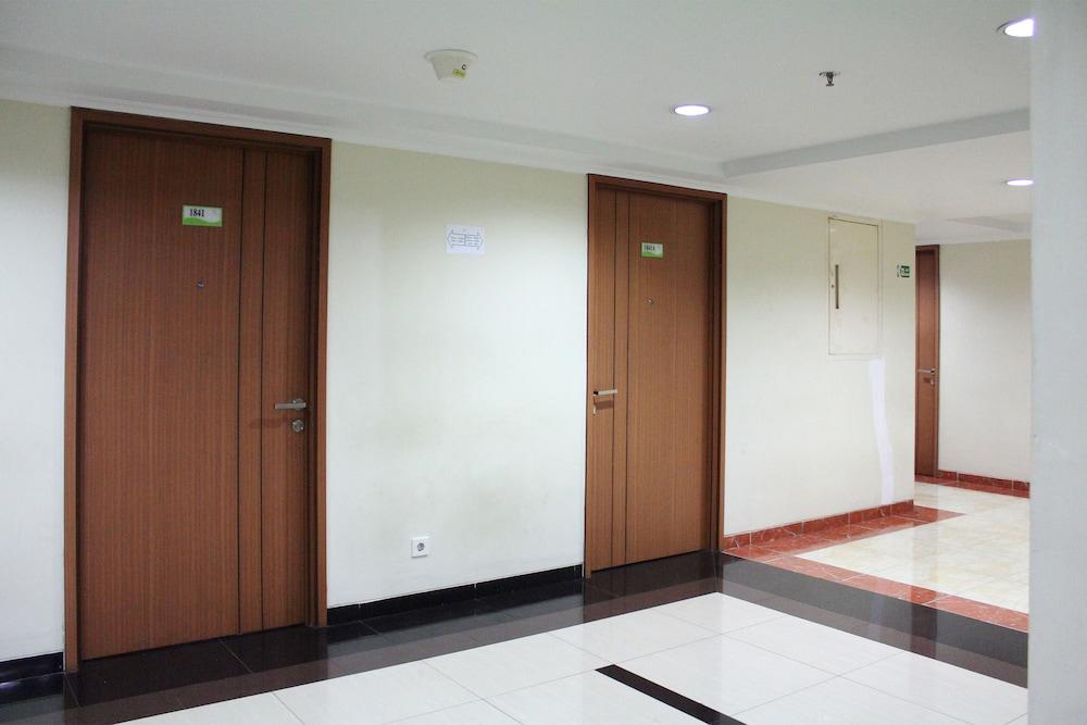Oyo 266 Margonda Residence 5 Depok Exterior foto