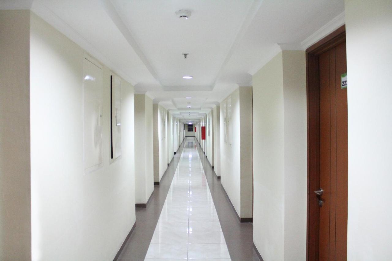 Oyo 266 Margonda Residence 5 Depok Exterior foto